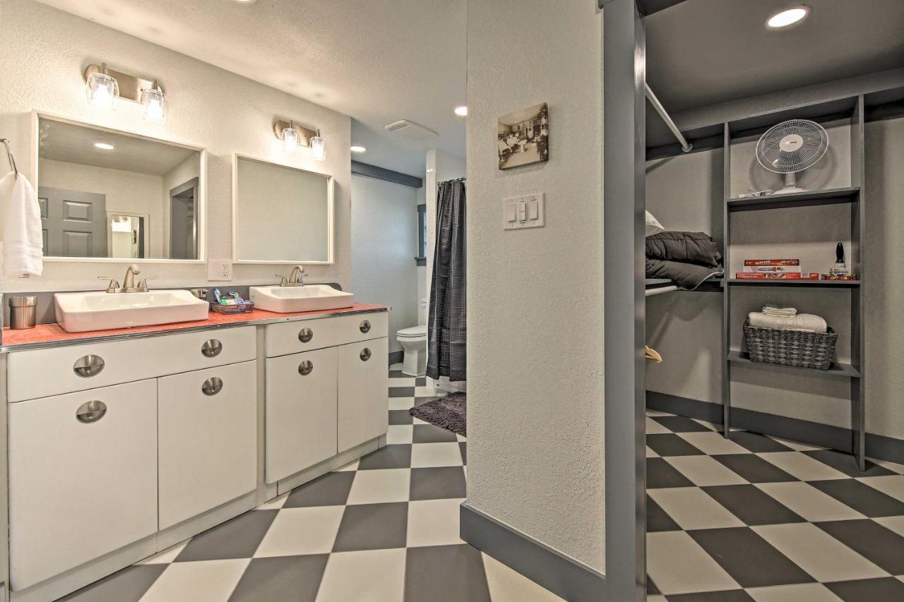 Retro Updated Blanco Abode - Steps To Main Street! Bagian luar foto